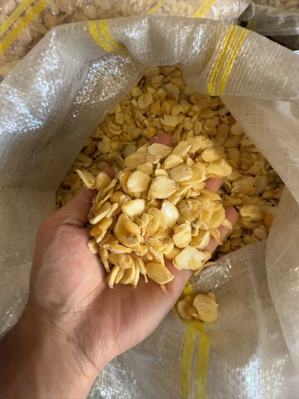 چیپس سیر درجه یک همدان